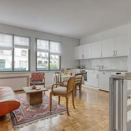 Cute In The Heart Of The Latin District Apartment *